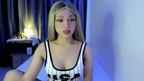 Snapshot of yonas_fucktoy chatting on September 2025 02:12:01 AM yona online show from September 2025 02:12:01 AM