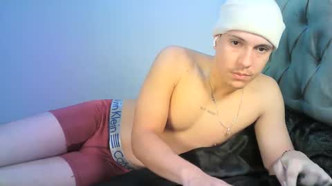 Snapshot of yonat_ chatting on November 2025 03:45:02 AM Yonat online show from November 2025 03:45:02 AM