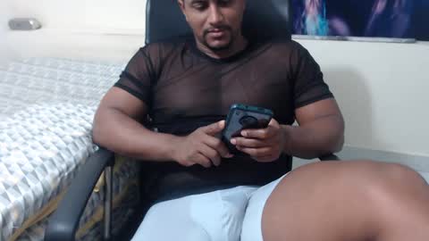 Snapshot of yordanocleys chatting on February 2025 02:03:02 AM yordanocleys online show from February 2025 02:03:02 AM