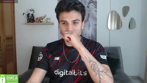 yoshy_man online show from December 2024 06:19:01 AM