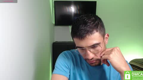 Snapshot of yoshy_man chatting on April 2026 03:21:02 AM yoshy_man online show from April 2026 03:21:02 AM