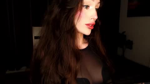 Sophie online show from March 2025 07:38:01 PM