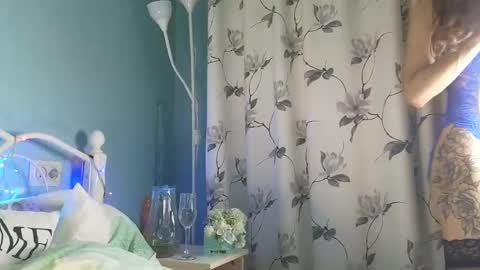 Liliya online show from December 2024 11:25:01 PM