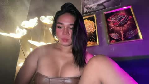 Denice online show from May 2026 03:57:01 AM