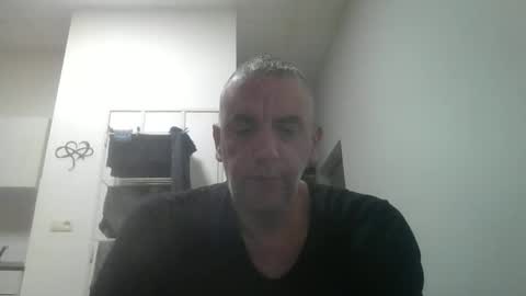 Snapshot of youdeservit chatting on April 2026 02:12:02 AM CrayZio online show from April 2026 02:12:02 AM