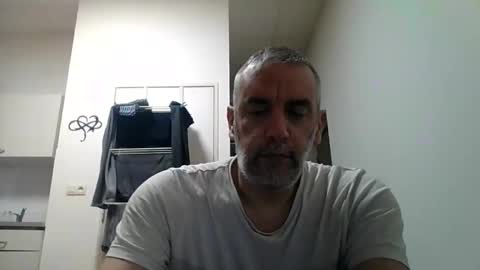 Snapshot of youdeservit chatting on April 2026 05:35:01 AM CrayZio online show from April 2026 05:35:01 AM