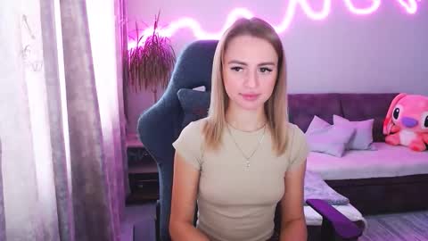 Bella online show from October 2025 08:26:01 AM