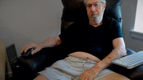 Colorado Guy Straight online show from July 2026 03:03:02 PM