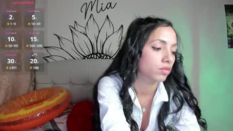Snapshot of your_beck chatting on March 2025 12:20:01 AM mia3 online show from March 2025 12:20:01 AM