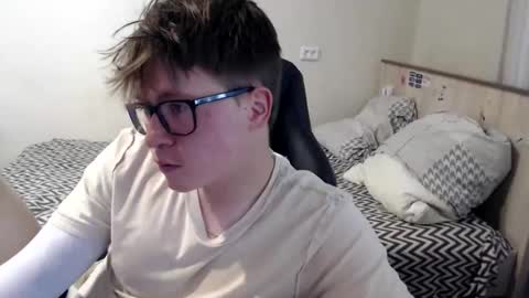 Max online show from May 2026 06:08:01 AM