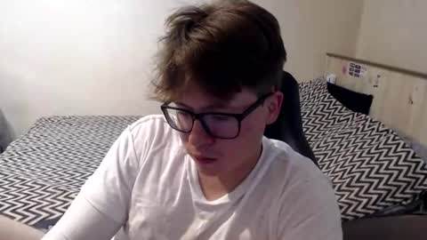 Max online show from July 2026 03:37:01 AM