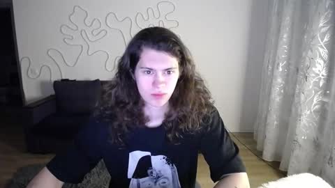 Snapshot of your_cute_friend chatting on February 2026 07:21:01 PM Fansly online show from February 2026 07:21:01 PM