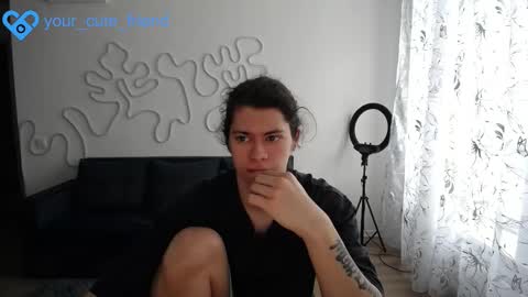 Snapshot of your_cute_friend chatting on February 2026 10:58:01 AM Fansly online show from February 2026 10:58:01 AM