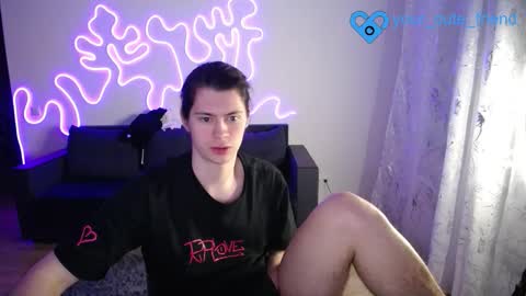 Snapshot of your_cute_friend chatting on February 2026 07:14:02 PM Fansly online show from February 2026 07:14:02 PM