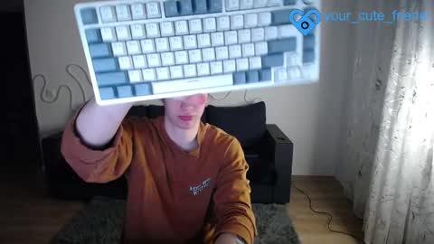 Snapshot of your_cute_friend chatting on March 2026 08:01:02 PM Fansly online show from March 2026 08:01:02 PM