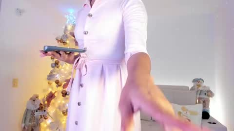 Snapshot of your_favorite_doll_ chatting on December 2024 10:32:01 PM Eliza online show from December 2024 10:32:01 PM