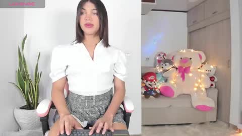 Snapshot of your_favorite_doll_ chatting on September 2025 10:54:02 PM Eliza online show from September 2025 10:54:02 PM