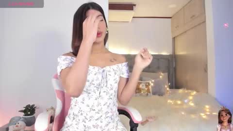 Eliza online show from November 2025 11:37:01 PM