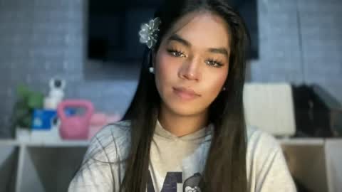 your_goddess_ayesha online show from June 2026 06:32:01 PM
