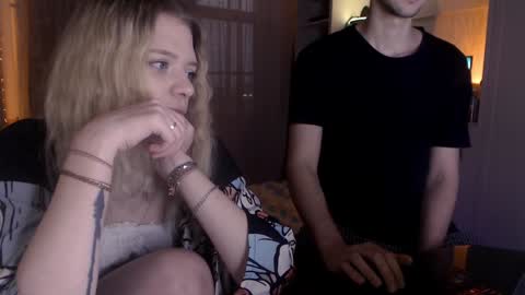 Snapshot of your_horny_friends chatting on December 2024 06:39:01 AM Your Horny Friends online show from December 2024 06:39:01 AM