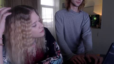 Snapshot of your_horny_friends chatting on December 2024 09:27:01 AM Your Horny Friends online show from December 2024 09:27:01 AM