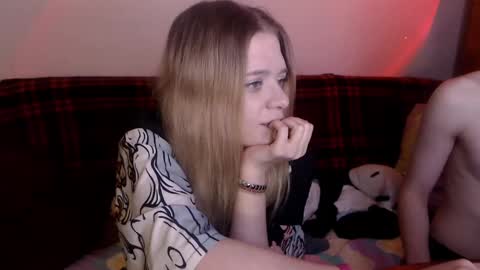 Snapshot of your_horny_friends chatting on February 2025 05:09:01 AM Your Horny Friends online show from February 2025 05:09:01 AM