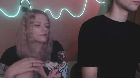 Snapshot of your_horny_friends chatting on March 2025 06:44:01 PM Your Horny Friends online show from March 2025 06:44:01 PM