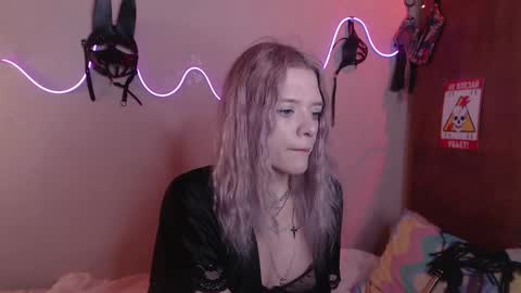 Snapshot of your_horny_friends chatting on March 2025 09:51:01 PM Your Horny Friends online show from March 2025 09:51:01 PM