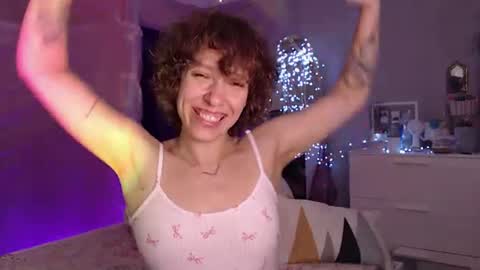 Alex and Kris long hair online show from June 2026 12:17:02 AM