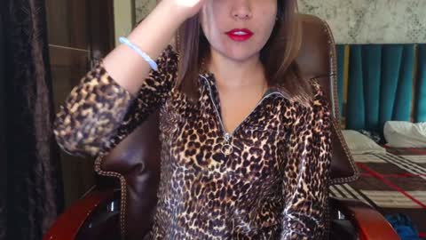 Snapshot of your_priya_77 chatting on January 2025 11:17:01 AM sonam online show from January 2025 11:17:01 AM