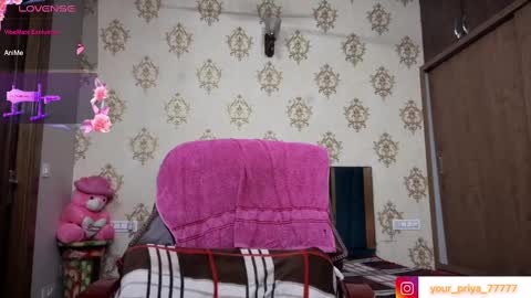 Snapshot of your_priya_77 chatting on March 2025 06:05:02 PM sonam online show from March 2025 06:05:02 PM