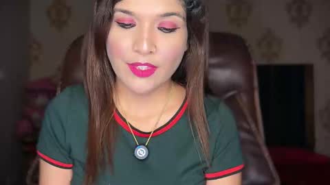 Snapshot of your_priya_77 chatting on October 2025 06:54:02 PM sonam online show from October 2025 06:54:02 PM