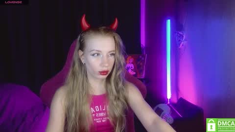 Alice  online show from February 2025 11:47:02 PM