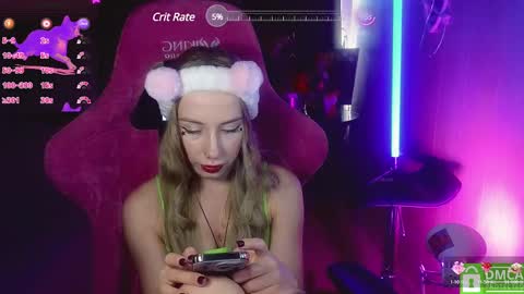 Alice  online show from February 2025 03:45:02 AM