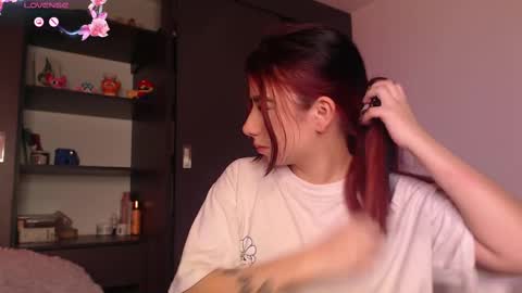 Snapshot of your_rosalie chatting on September 2025 04:49:02 AM your_rosalie online show from September 2025 04:49:02 AM