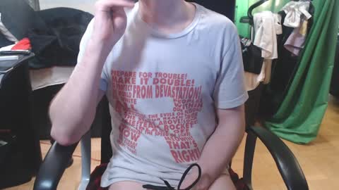 Snapshot of your_secret_johnny chatting on December 2024 03:32:01 AM Ben Dover online show from December 2024 03:32:01 AM