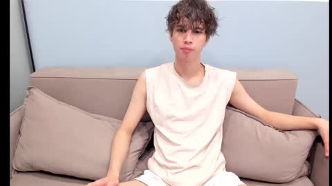 your_shy_guy online show from October 2025 03:13:02 AM