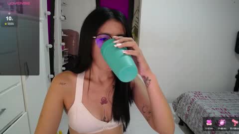 Danna  online show from February 2025 04:27:01 AM