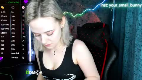Molly online show from June 2026 02:05:02 AM