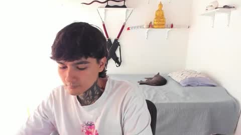 Snapshot of your_tao chatting on February 2026 06:53:02 PM Tao online show from February 2026 06:53:02 PM