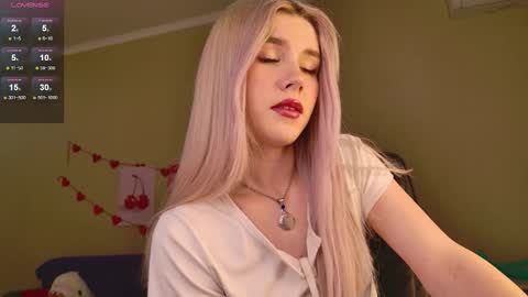 Snapshot of your_tender_doll chatting on January 2026 07:39:01 PM Alice online show from January 2026 07:39:01 PM