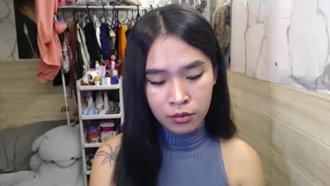 your_twinkletoes18 online show from April 2026 05:58:02 PM