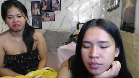your_twinkletoes18 online show from May 2026 08:15:01 PM