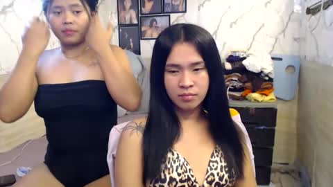 your_twinkletoes18 online show from May 2026 05:06:01 PM