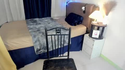 yourasian_bradley online show from February 2025 01:44:02 AM