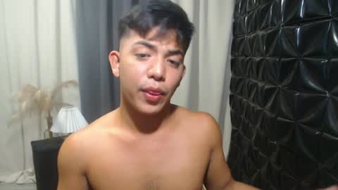 yourasian_bradley online show from May 2026 02:01:02 PM