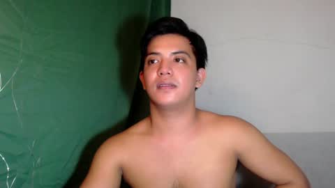 yourasian_bradley online show from July 2026 06:33:02 AM