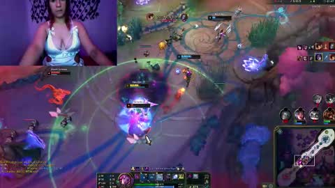 Snapshot of yourbadgoddess chatting on February 2026 03:06:01 AM Val Honey online show from February 2026 03:06:01 AM