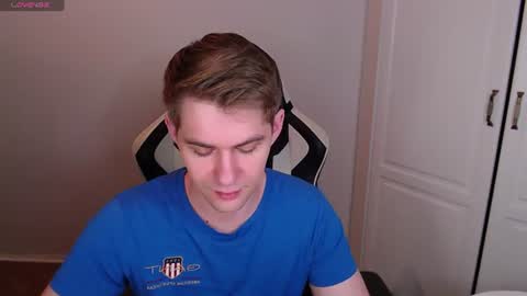 Snapshot of yourbilly chatting on June 2026 02:20:01 AM Billy online show from June 2026 02:20:01 AM
