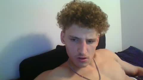 yourbitch1762 online show from September 2025 03:03:01 PM